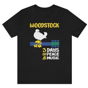 Woodstock Festival 1969 T-Shirt Classic Music Graphic Retro Hippie Fan Gift Tee